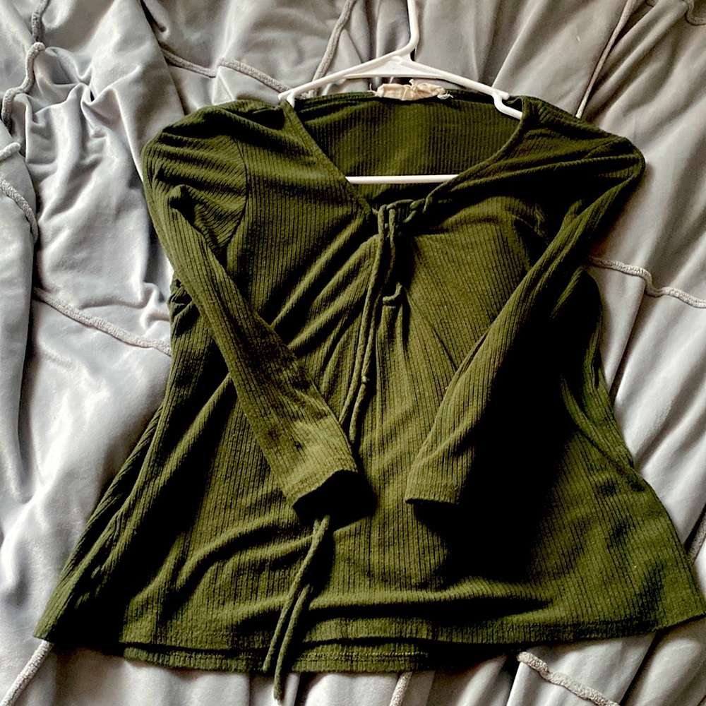 Green tie up half sleeve tshirt